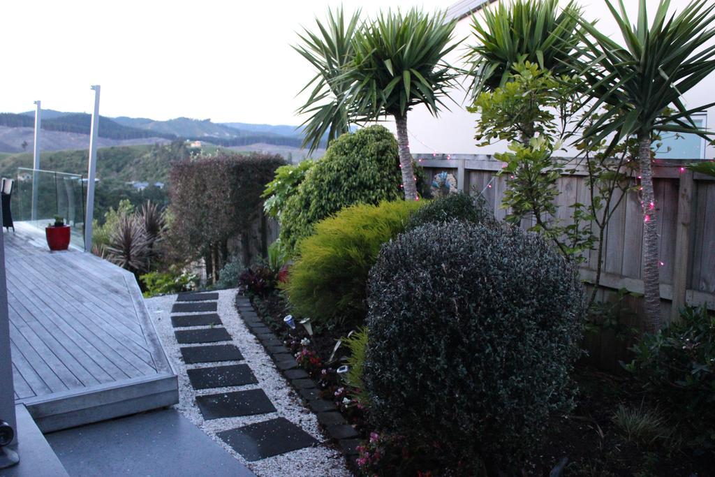 Stunning Views Bed, Breakfast & Health Retreat Bed & Breakfast Whangamata Exterior photo