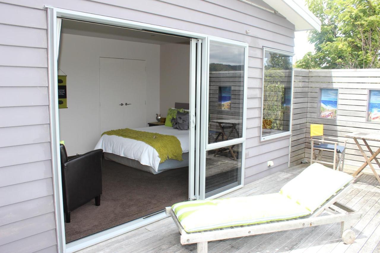 Stunning Views Bed, Breakfast & Health Retreat Bed & Breakfast Whangamata Exterior photo